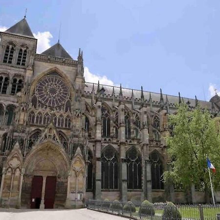 Le Saint Joseph Apartment Chalons en Champagne Exterior photo
